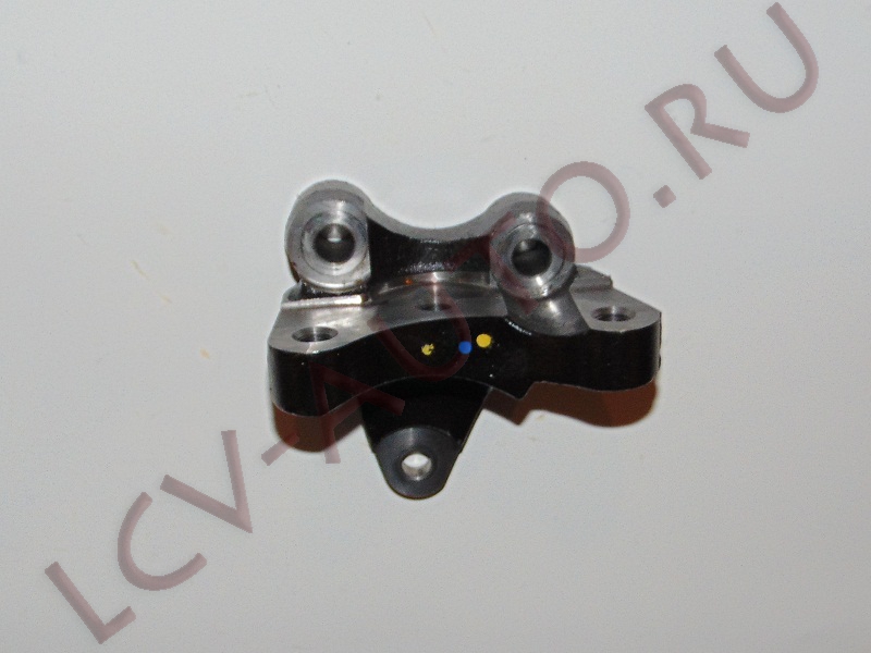 Кронштейн опоры двигателя правый 2.2 FORD FWD 1371083