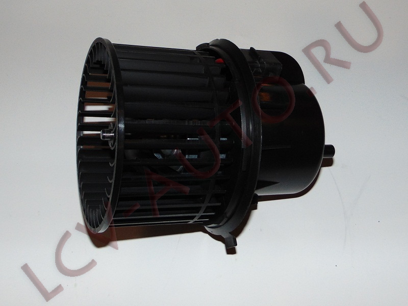 Мотор отопителя BSG 30-845-001