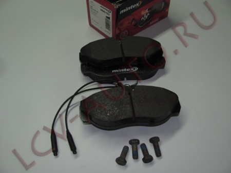 Колодки тормозные передние Q11-15